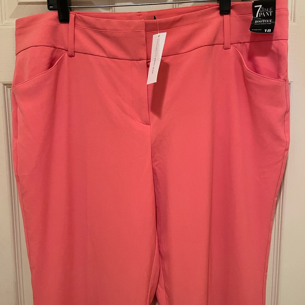 🆕 Dress Pants, 7th Avenue New York,Size 18, Peach Color,Boot Cut,Wide Waistband